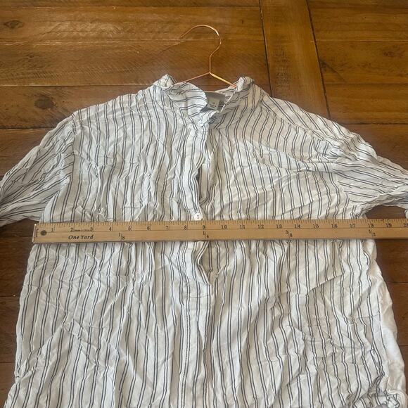 A new day blue and white button down shirt size medium - Picture 7 of 7
